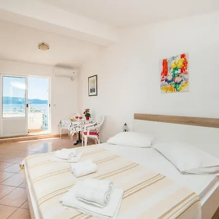 Mirna Center&beach Lägenhet Gradac (Split-Dalmatia)